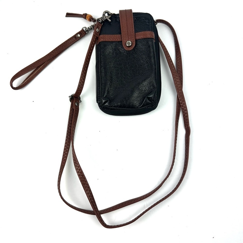 The Sak Iris North South Crossbody Wallet Bag Black Brown Leather Wristlet Strap